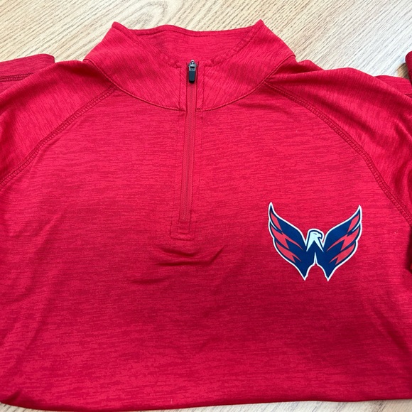 Washington Capitals long sleeve - Picture 2 of 4